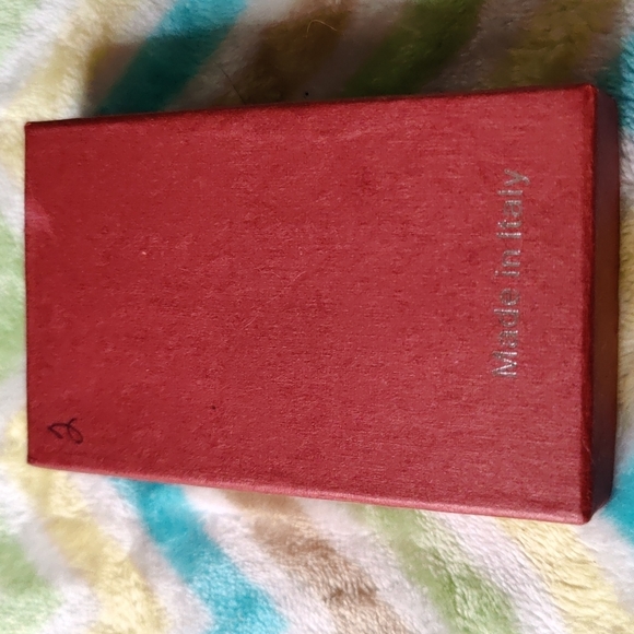 4. Made in Italy Murano Glass Necklace on Leather Cord - Picture 3 of 4